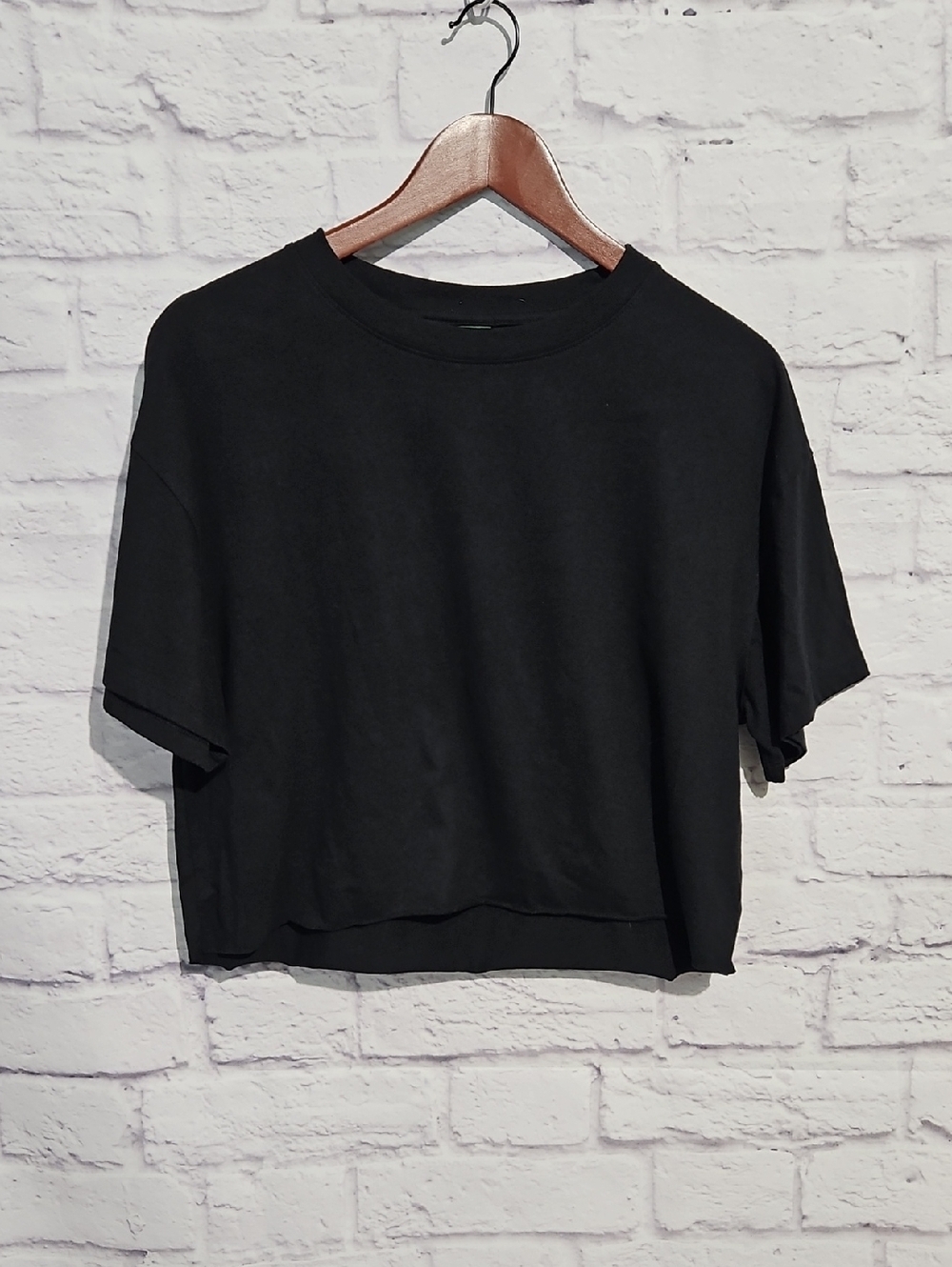wild fable Black Cropped Tee - Boxy Crewneck